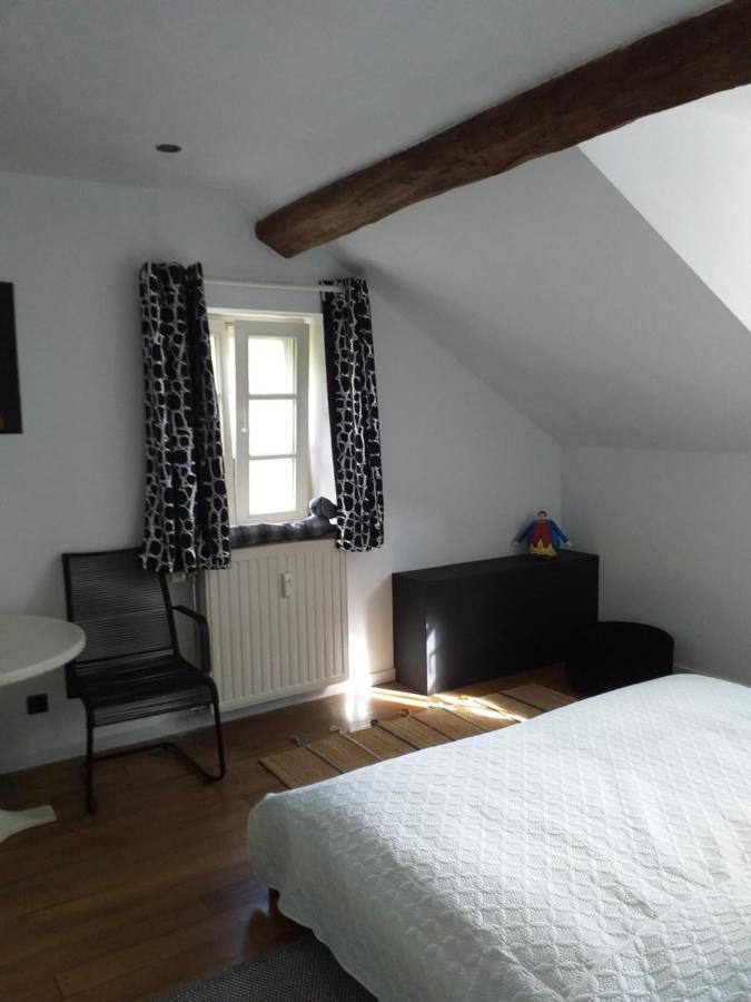 Maison De Vacances, Gite "Le Vieux Logis" A Профондвиль Экстерьер фото