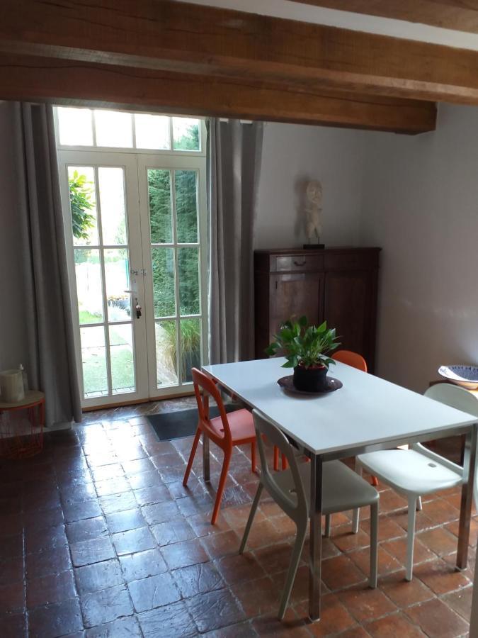 Maison De Vacances, Gite "Le Vieux Logis" A Профондвиль Экстерьер фото